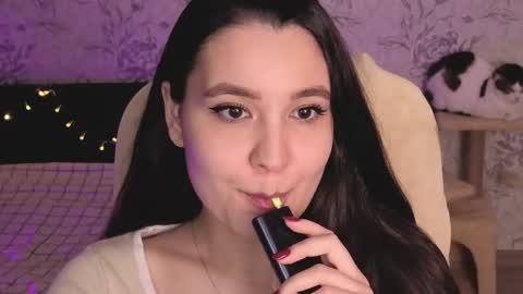 Annie online show from 05.30.26