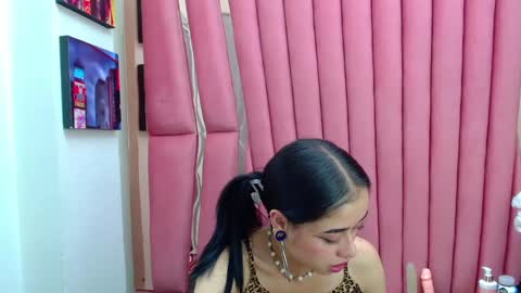 Snapshot of anny_swet chatting on 01.22.25 Anny online show from 01.22.25