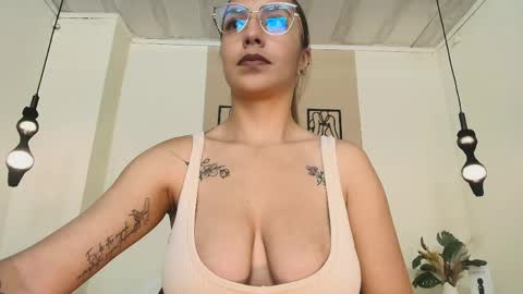 AnnyXhot online show from 06.02.26
