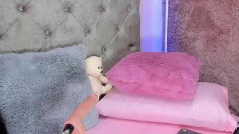 Snapshot of annyy_ricee28 chatting on 12.02.24 Annyy Ricee28 online show from 12.02.24