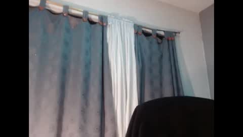 Anny Yeins online show from 02.17.26