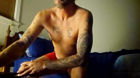 Snapshot of anonychris chatting on 10.20.25 AnonaChris online show from 10.20.25