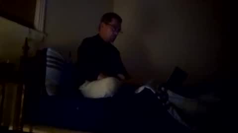 Snapshot of anonychris chatting on 11.03.25 AnonaChris online show from 11.03.25