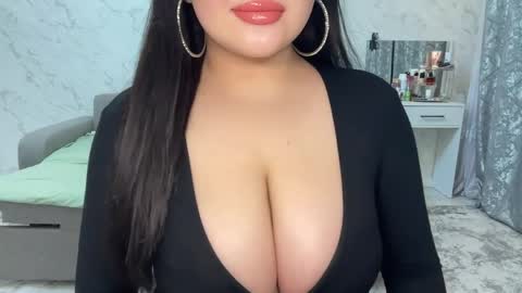 Snapshot of anora_sunny chatting on 04.22.26 Any online show from 04.22.26