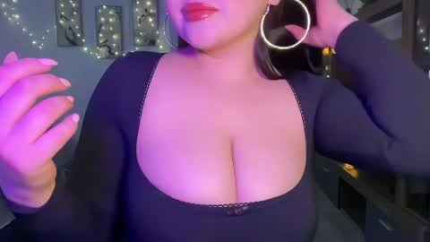 Snapshot of anora_sunny chatting on 05.23.26 Any online show from 05.23.26