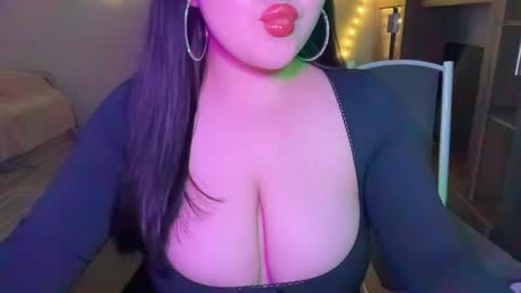 Snapshot of anora_sunny chatting on 05.27.26 Any online show from 05.27.26