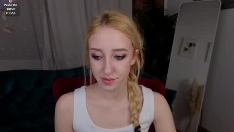 Snapshot of anorababy chatting on 03.01.26 Anora online show from 03.01.26