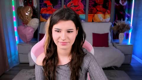 Anora online show from 04.02.26