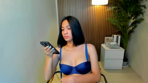 Snapshot of anqelic chatting on 02.27.25 Stacy Maurice online show from 02.27.25