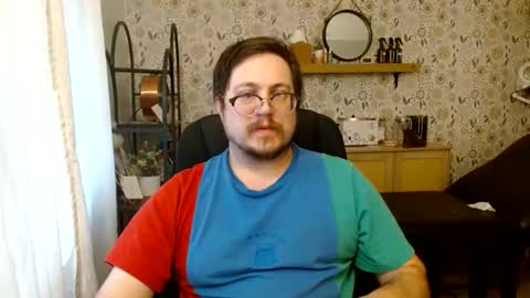 Answer4242 online show from 09.28.25