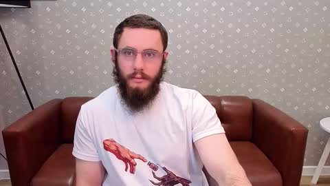 Snapshot of ant_power chatting on 11.23.25 Ant online show from 11.23.25