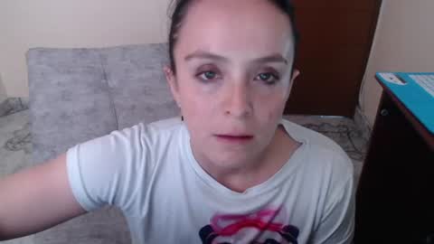 Snapshot of antara_girl chatting on 06.19.26 PAMELA online show from 06.19.26