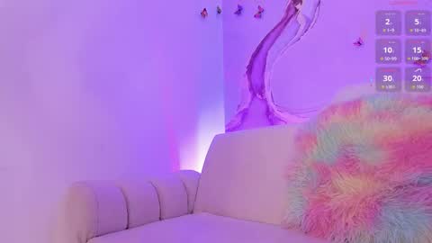 Snapshot of anthonela_art chatting on 11.19.25 Im Anthonela online show from 11.19.25