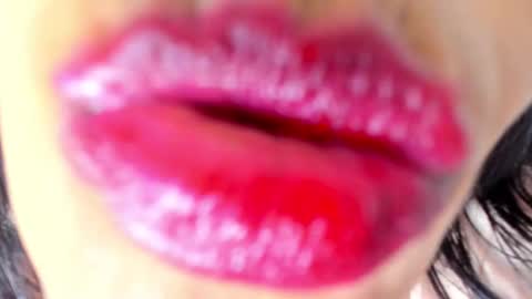 Anthonelaa   online show from 01.08.26