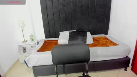       online show from 01.15.25