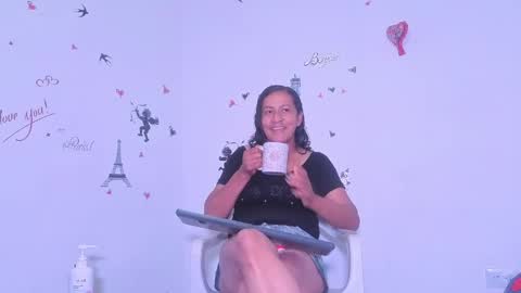 Antonella online show from 04.10.26