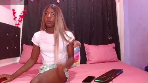 antonella747158 online show from 12.23.25