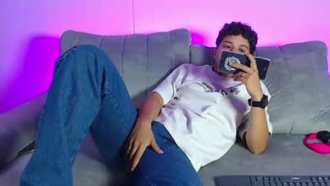anto ford02 online show from 06.18.26