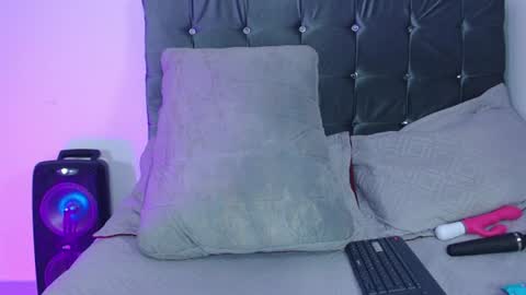 anto ford02 online show from 07.29.26