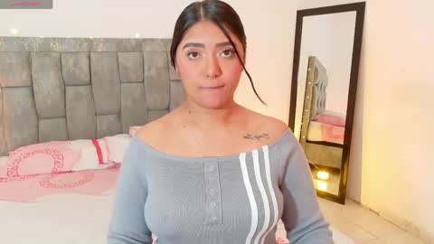Antonella online show from 06.05.26