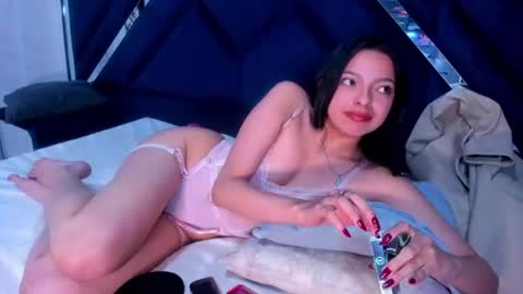 Snapshot of antonella_hyh chatting on 08.04.26 antonella_hyh online show from 08.04.26