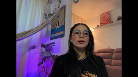Snapshot of antonella_maitt chatting on 06.06.26 Nell. online show from 06.06.26