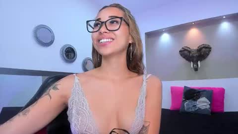 Antonella online show from 02.06.26