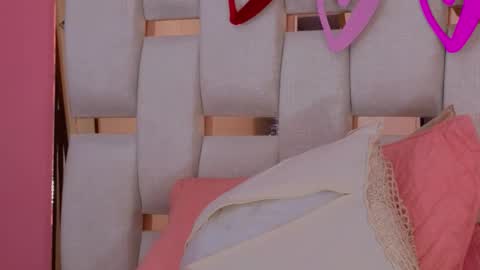 Snapshot of antonellaa_hanks chatting on 02.27.25 online show from 02.27.25