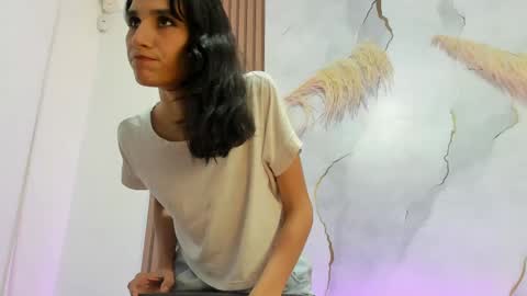 antonellarossi_os online show from 04.15.26