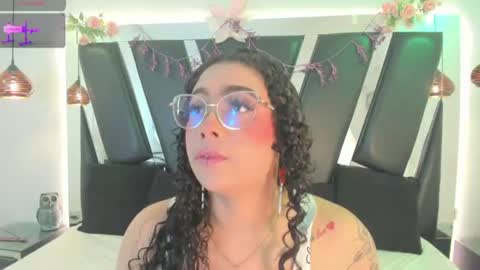 A N T O N E L L E  online show from 07.15.26