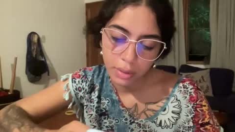 Antonia online show from 01.04.25