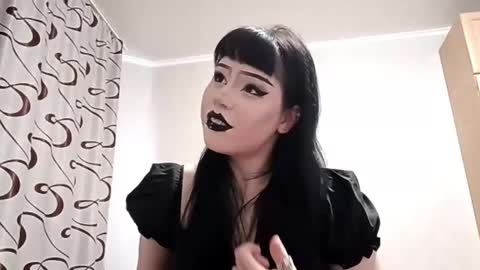 Antonia online show from 03.03.26