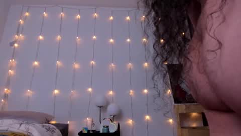 Antonia online show from 02.02.25