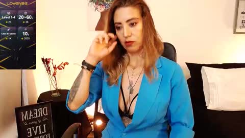 Snapshot of antoniavillamizar chatting on 01.14.26 Anto online show from 01.14.26