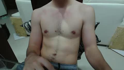 Snapshot of antonio_ricci chatting on 09.22.25 antonio_ricci online show from 09.22.25