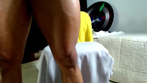 Instagram miguelangel1802  online show from 10.02.25