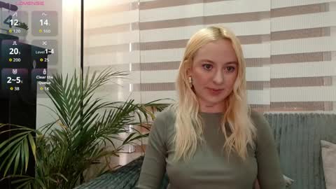 Antonia online show from 04.04.26