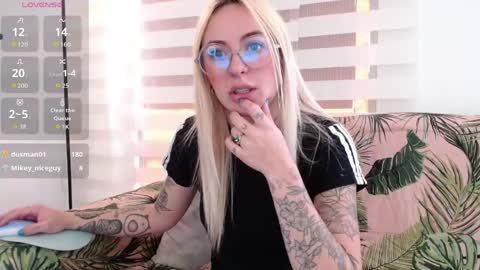 Antonia online show from 05.26.26