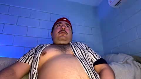 Snapshot of anuarfox chatting on 02.18.25 AnuarFox online show from 02.18.25