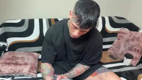 Tom online show from 07.04.26
