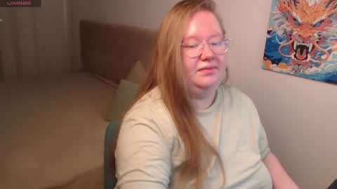 Snapshot of anya_muna chatting on 12.25.24 Anya Muna online show from 12.25.24