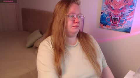 Snapshot of anya_muna chatting on 01.27.25 Anya Muna online show from 01.27.25