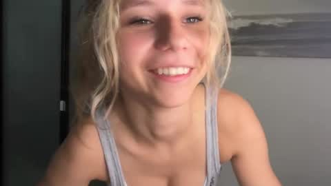 Anya online show from 05.14.26