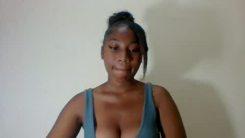 anyah_love online show from 07.18.26
