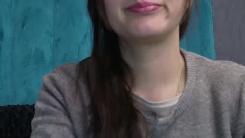 AnyaHappiness online show from 02.18.26