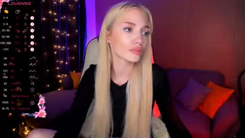 Anya online show from 11.24.25