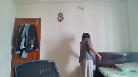 anydanyg online show from 10.21.25