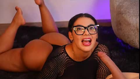 Dulce Maria online show from 03.26.26