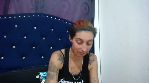 Snapshot of anyu_1306 chatting on 01.17.25 anyu online show from 01.17.25