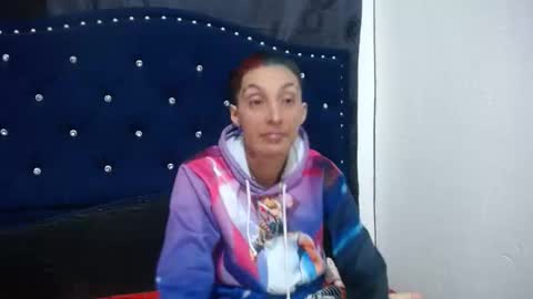 Snapshot of anyu_1306 chatting on 02.12.25 anyu online show from 02.12.25